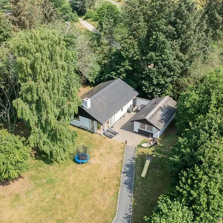Holiday home Naumka - 200m To The Fjord By Interhome